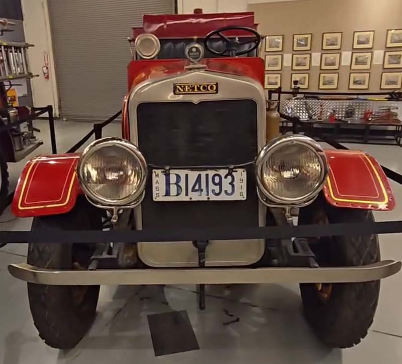 1916 New England Truck Company (NETCO) Engine 