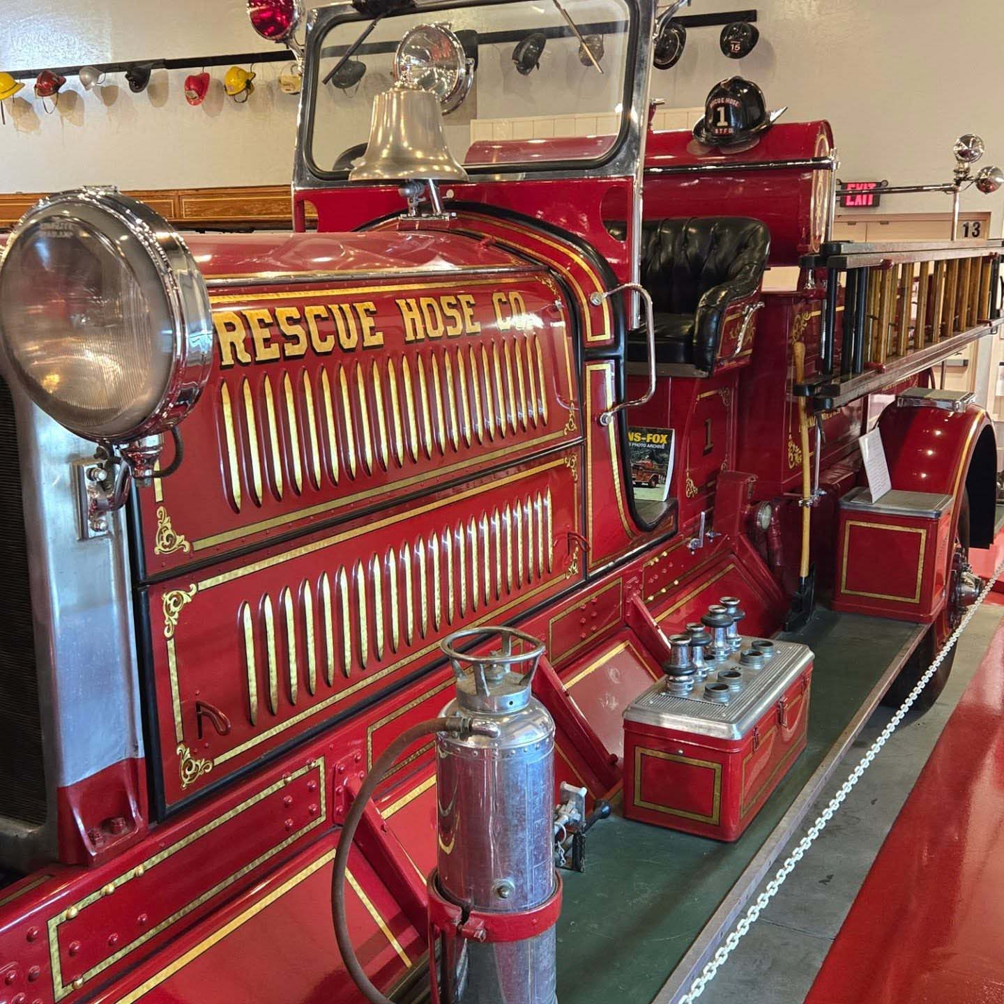 1931 Ahrens-Fox Type N Pumper 1931 Ahrens-Fox Type N Pumper