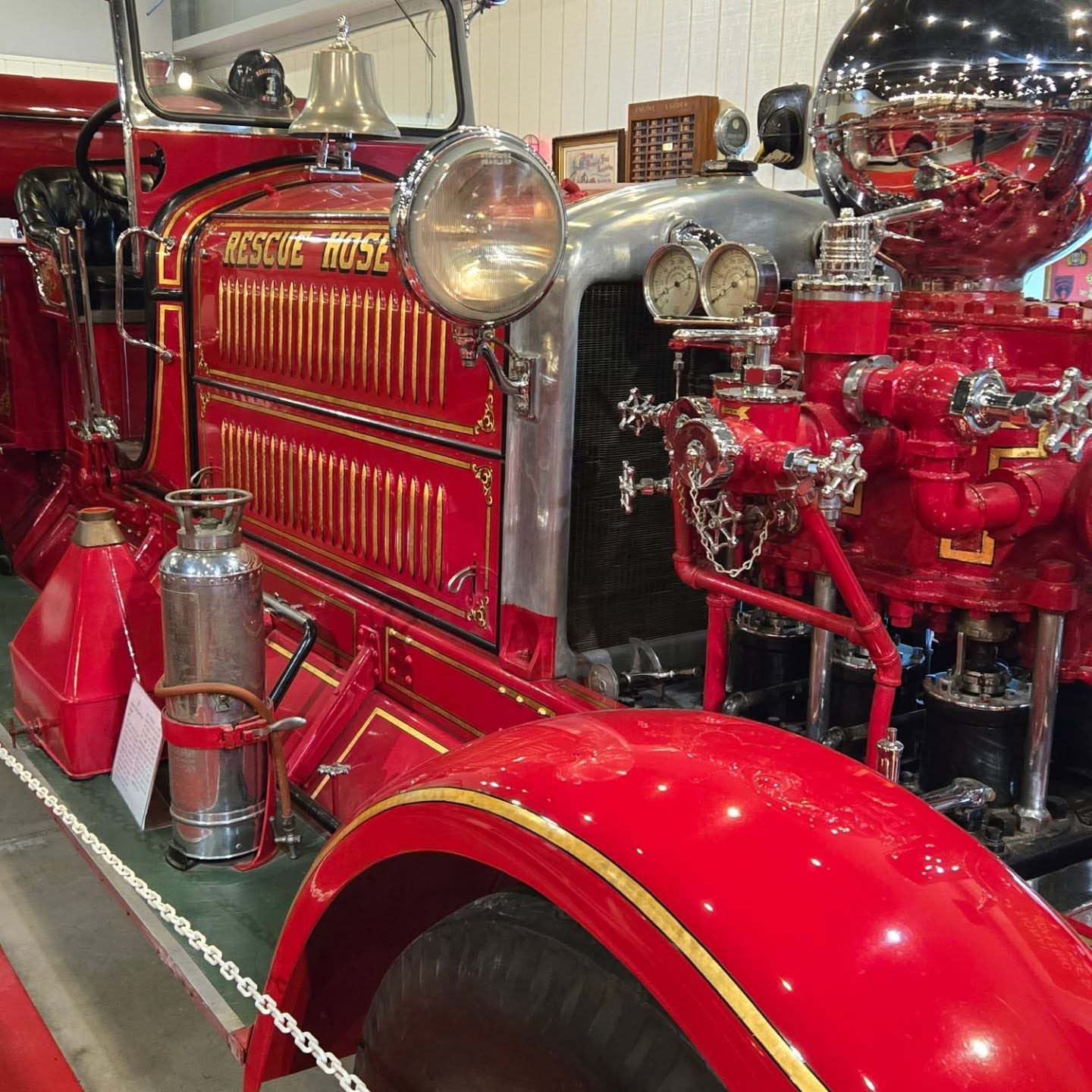 1931 Ahrens-Fox Type N Pumper 1931 Ahrens-Fox Type N Pumper
