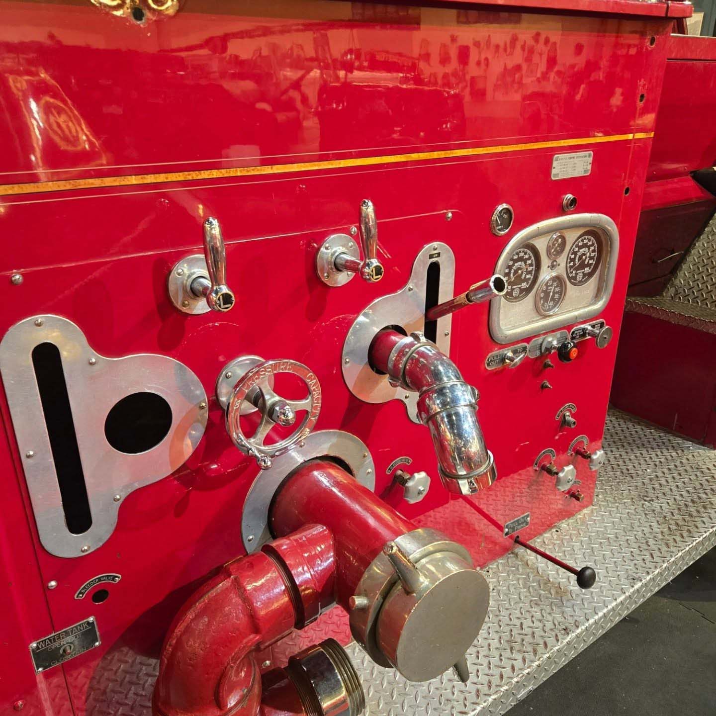 1951 American La France Type 700 Engine 1951 American La France Type 700 Engine