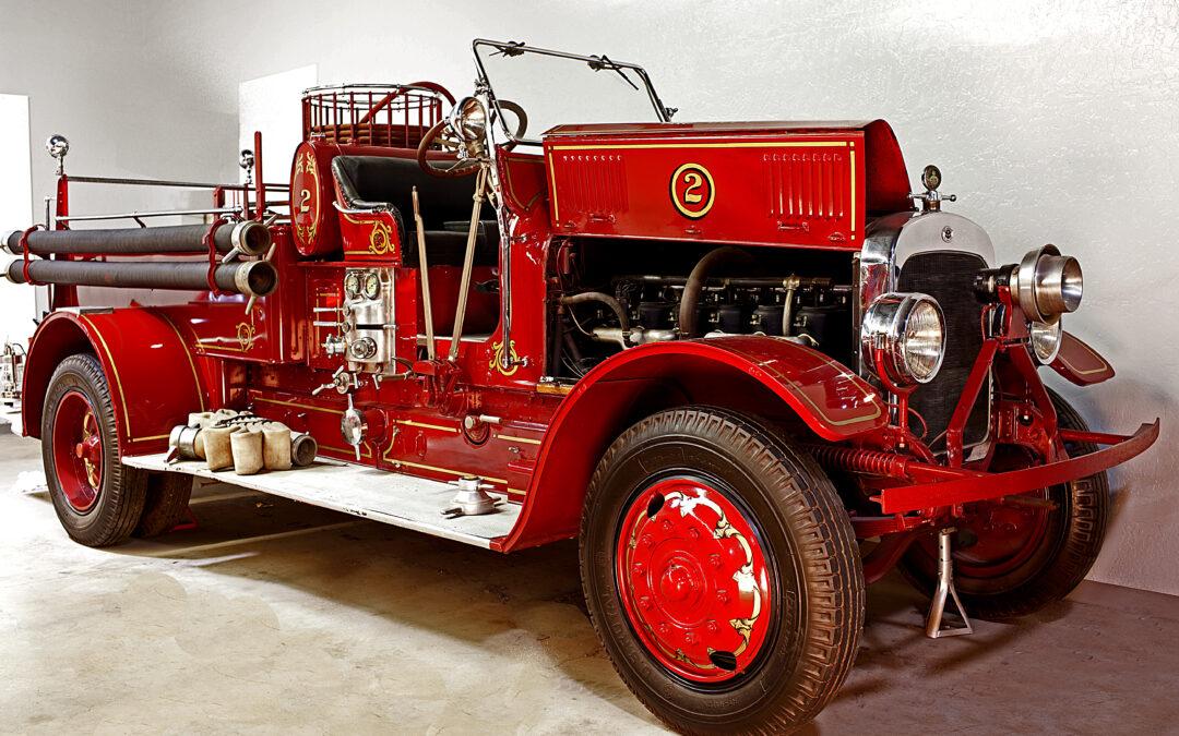 Triple comb. Seagrave Standard fire engine. Ex – Downers Grove, IL